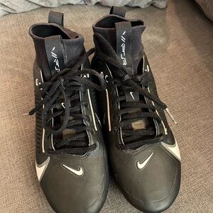 Nike Black High-Top Athletic Shoes with Supportive Design